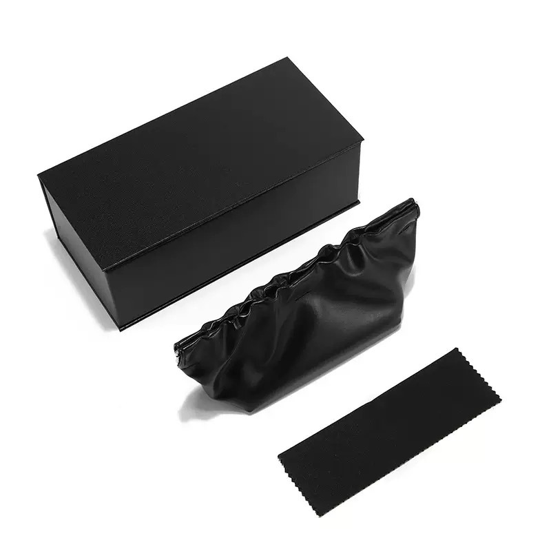 Luksusowy zestaw opakowań na o – Eyewear Cleaning Cloth Microfiber Kit recenzja i cena